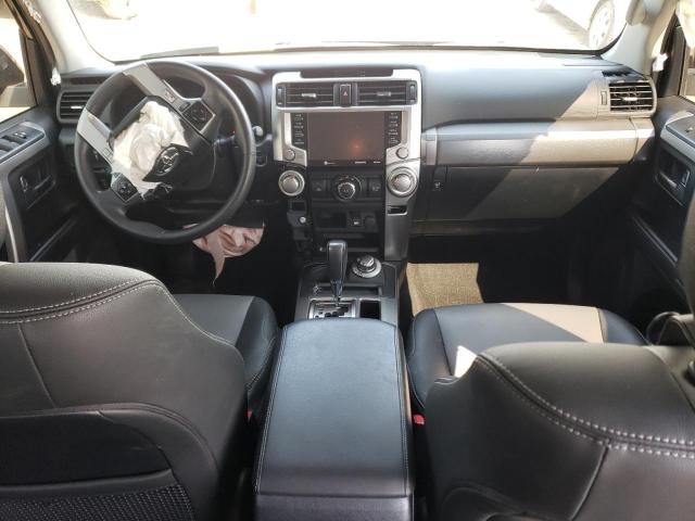 2020 TOYOTA 4RUNNER SR - JTEBU5JR8L5756573