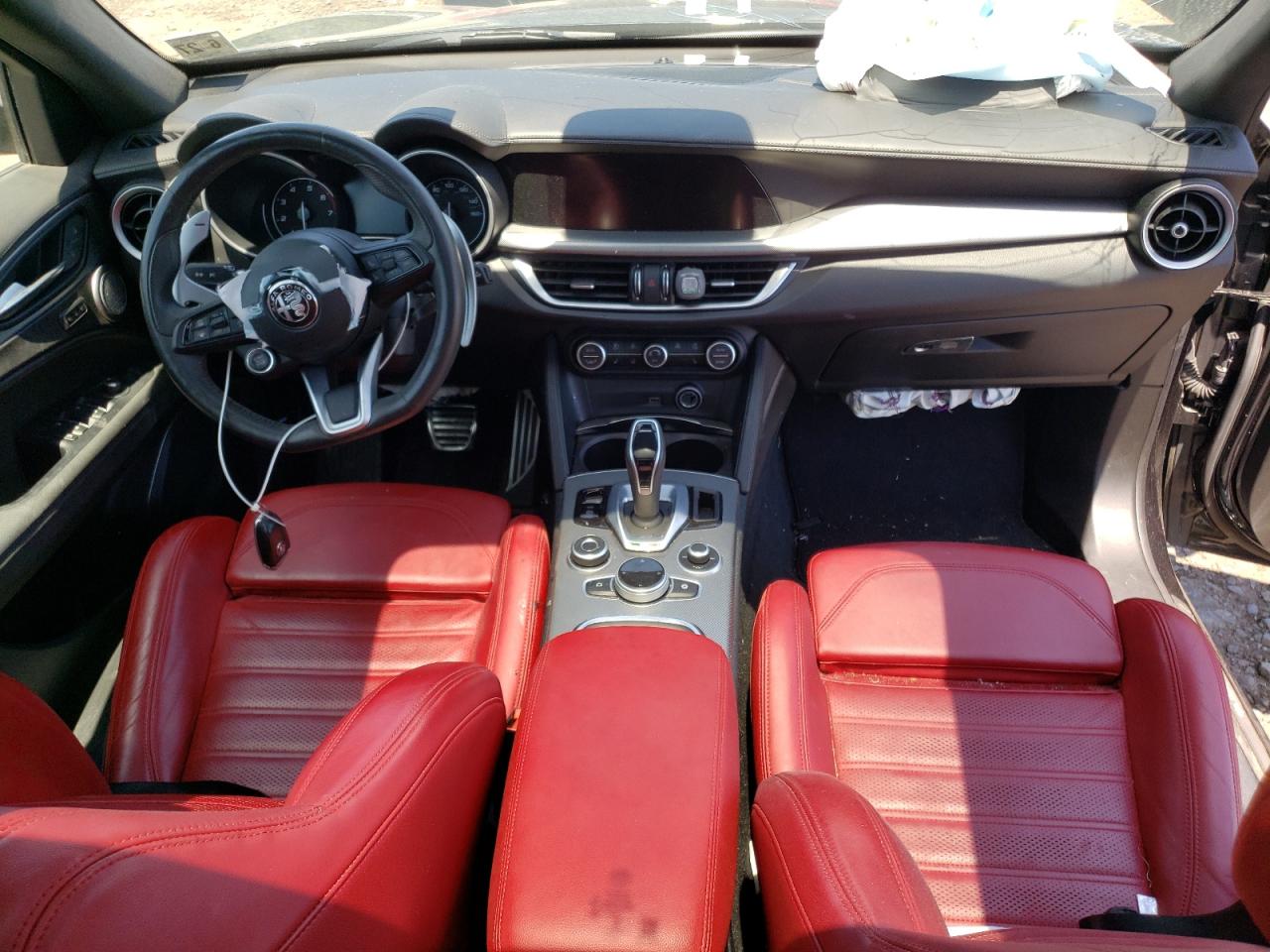 ZASPAKBN1N7D47701 2022 Alfa Romeo Stelvio Ti