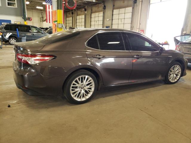 VIN 4T1B21HK6KU515669 2019 Toyota Camry, Hybrid no.3