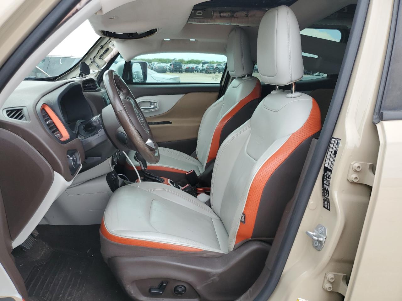 ZACCJADT8FPC13835 2015 Jeep Renegade Limited