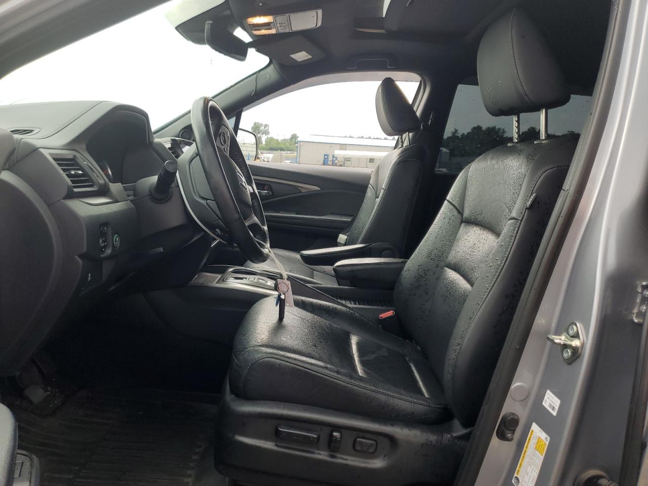 5FNYF8H51LB000501 2020 Honda Passport Exl