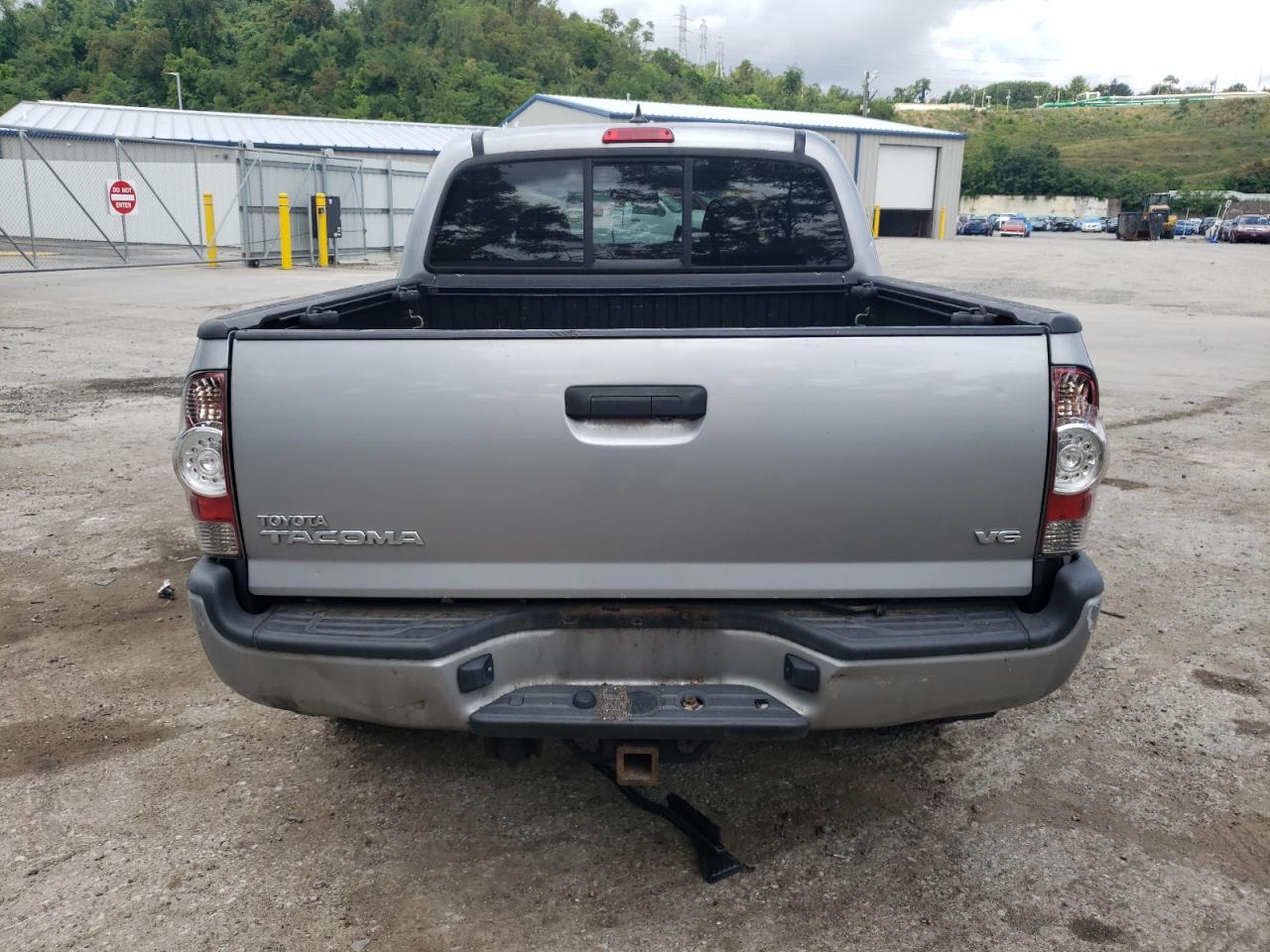 2015 Toyota Tacoma Double Cab vin: 3TMLU4EN8FM202426