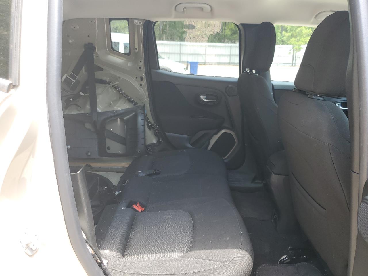 ZACCJABTXFPC36908 2015 Jeep Renegade Latitude