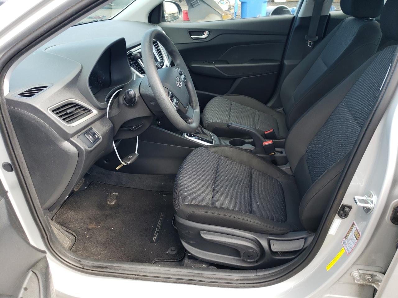 3KPC24A68NE163818 2022 Hyundai Accent Se