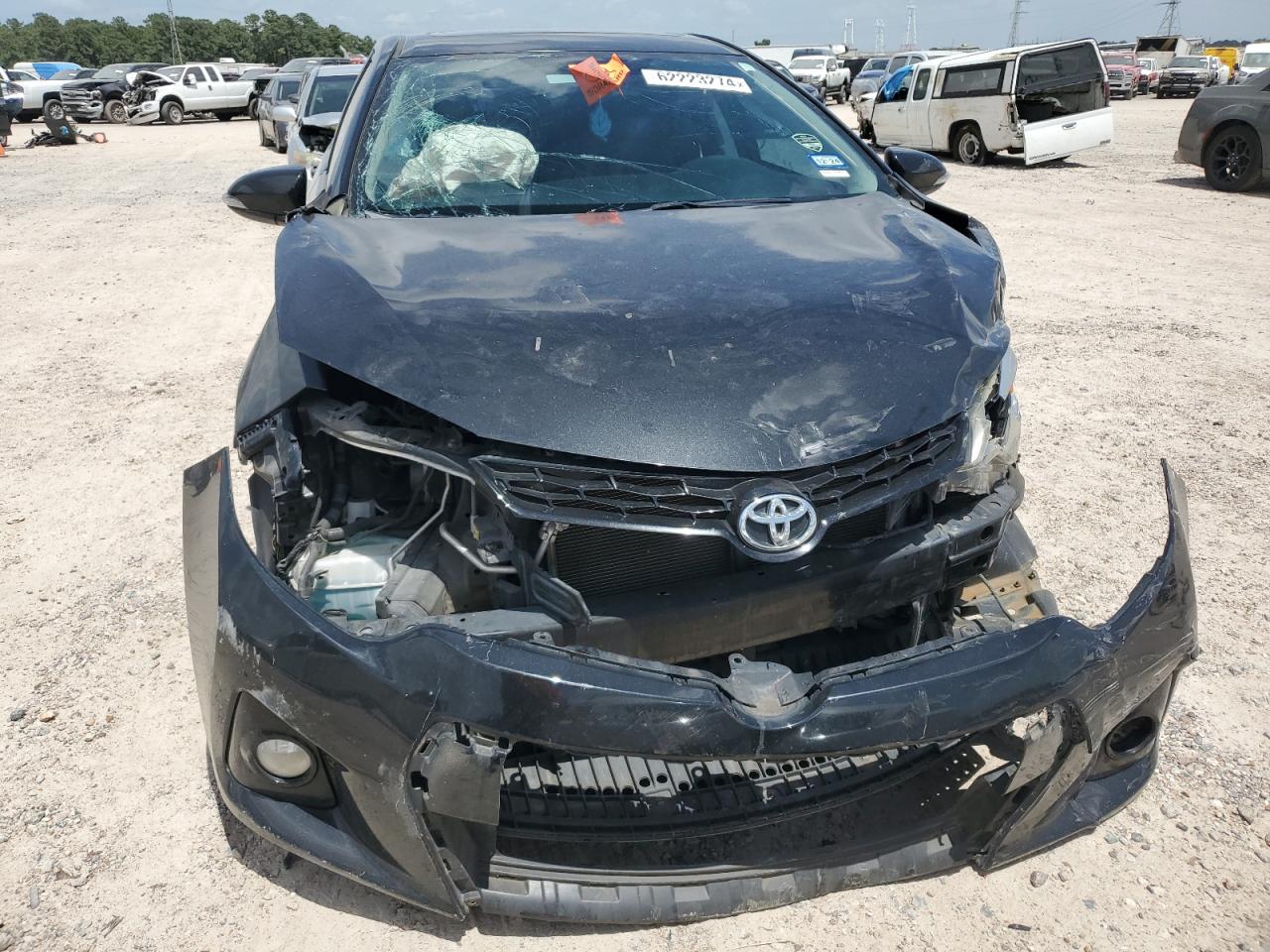 2015 Toyota Corolla L vin: 5YFBURHEXFP178580