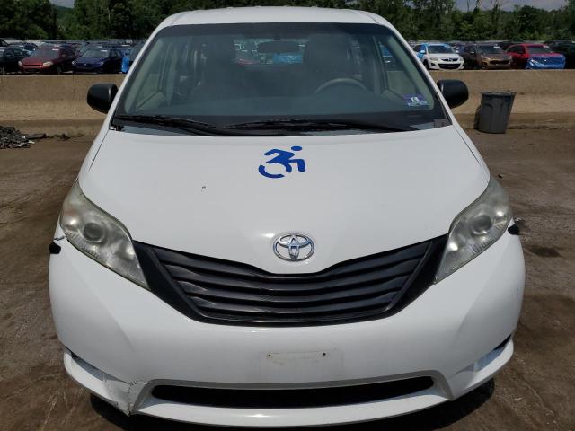 2014 Toyota Sienna VIN: 5TDZK3DC8ES452483 Lot: 62790274