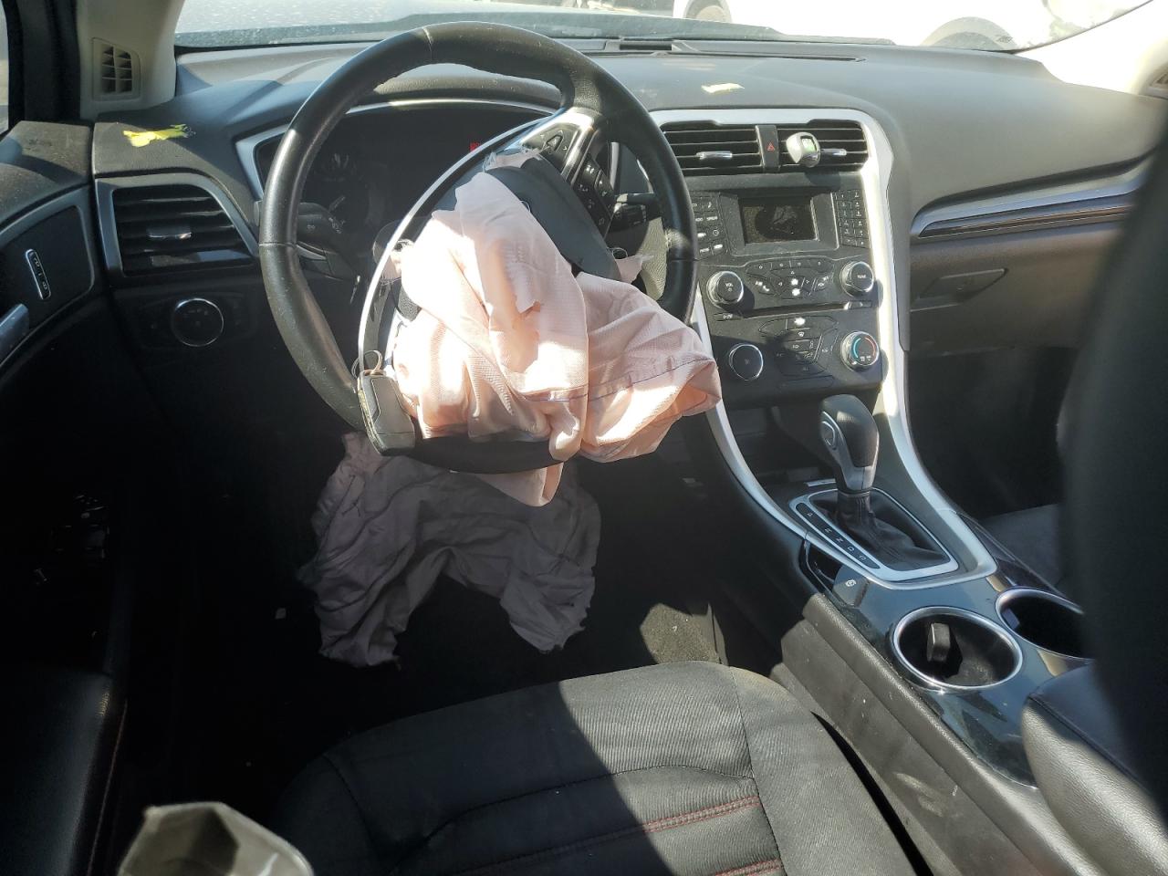 3FA6P0HD2ER111935 2014 Ford Fusion Se