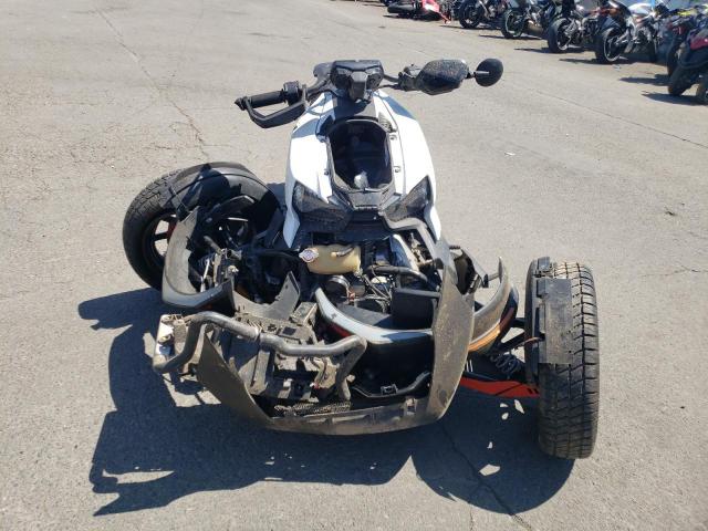 CAN-AM RYKER RALL 2019 two tone  gas 3JB2GEG4XKJ000330 photo #3