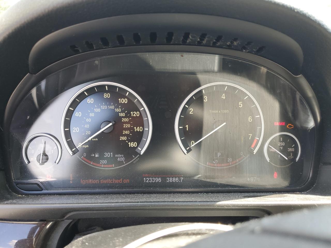 WBAXG5C56DDY30640 2013 BMW 528 I