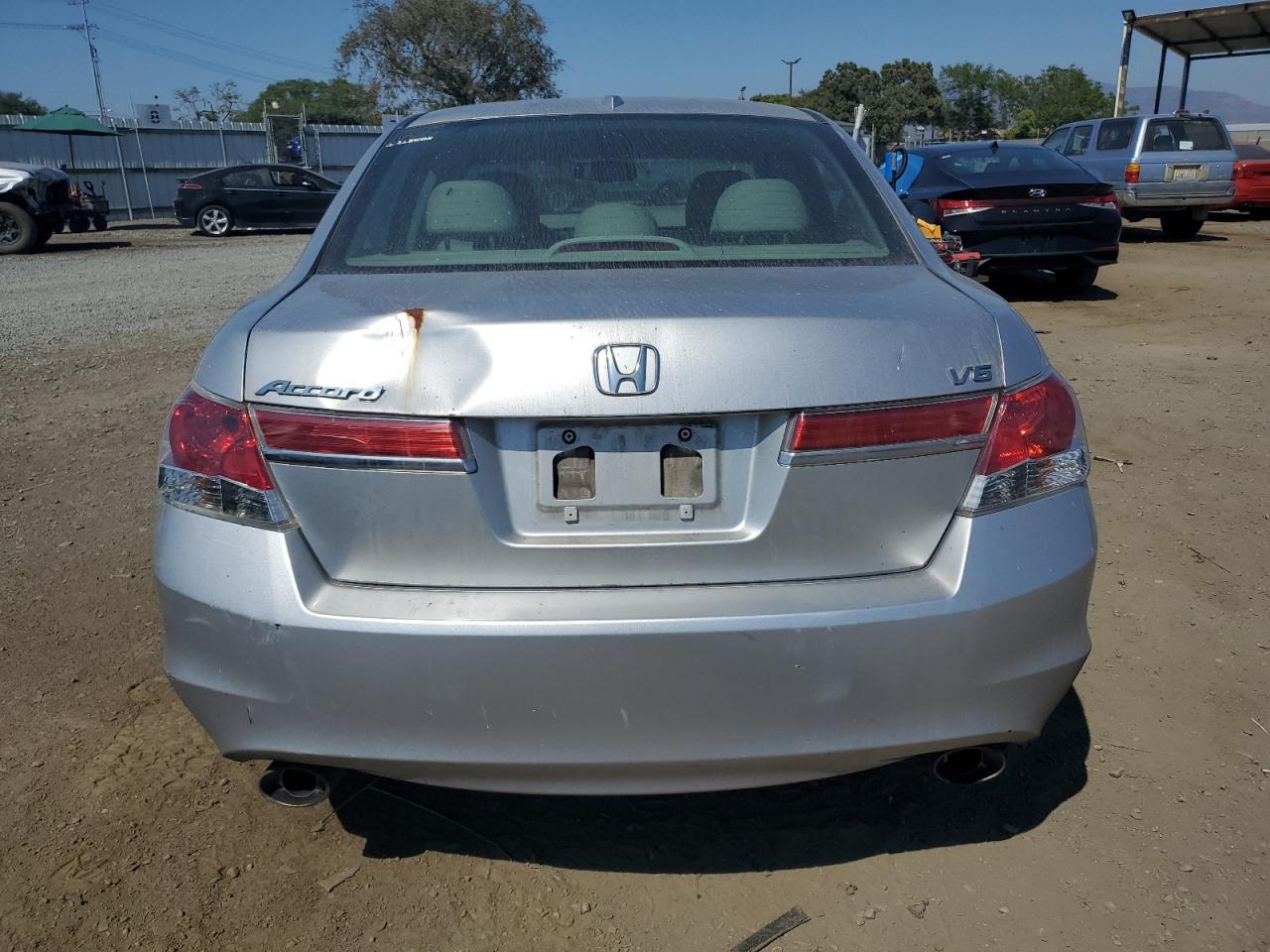 1HGCP3F89BA024139 2011 Honda Accord Exl