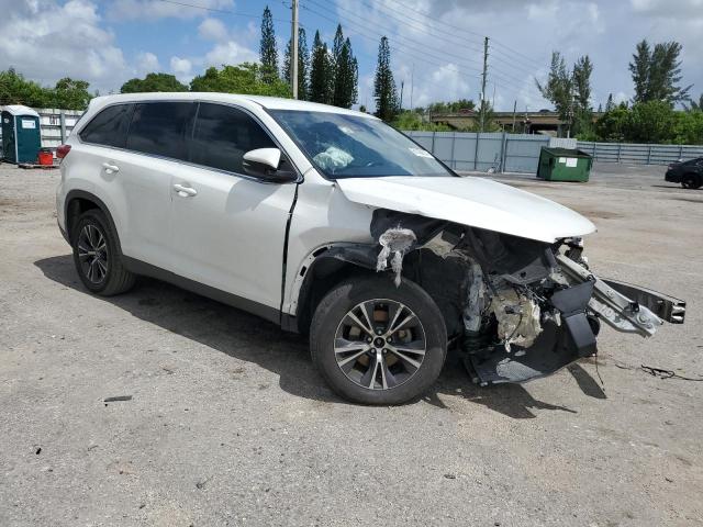 VIN 5TDZZRFH0KS316786 2019 Toyota Highlander, LE no.4