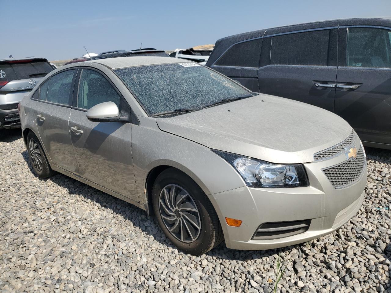 2014 Chevrolet Cruze Ls vin: 1G1PA5SG3E7214460