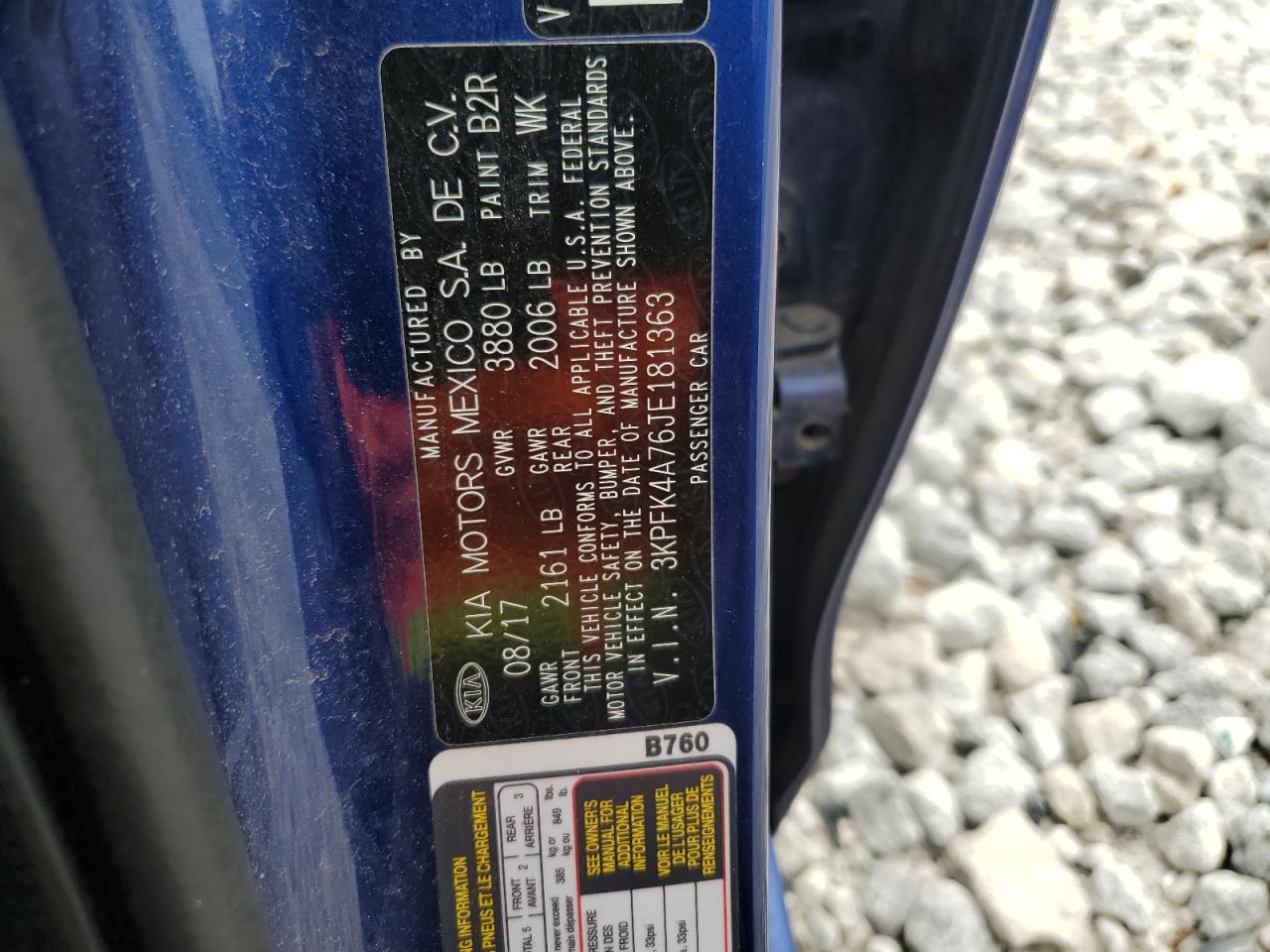 3KPFK4A76JE181363 2018 Kia Forte Lx