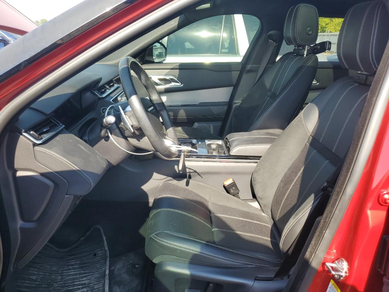 SALYL2FV0KA215103 2019 Land Rover Range Rover Velar R-Dynamic Se
