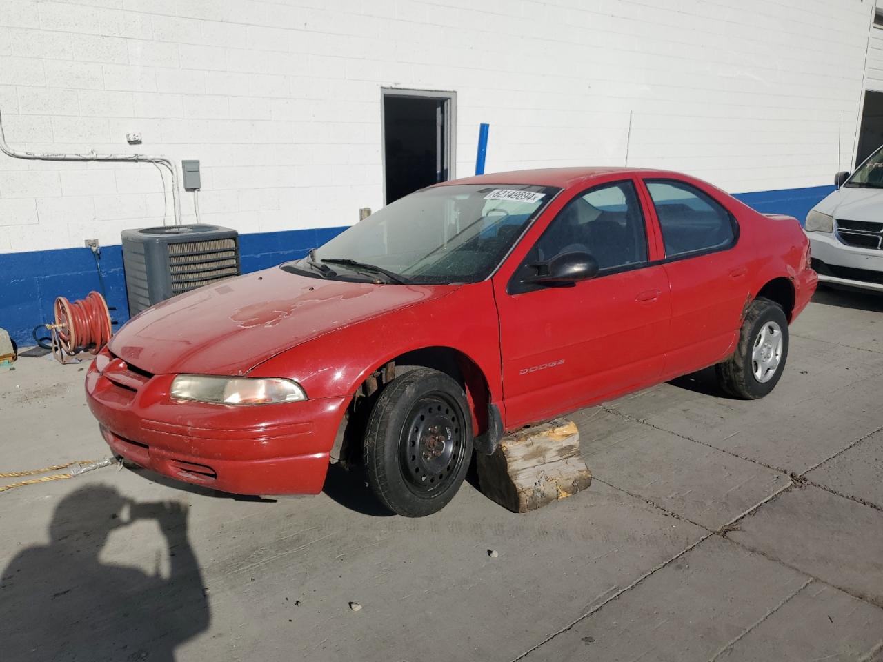 1B3EJ46X4WN321910 1998 Dodge Stratus