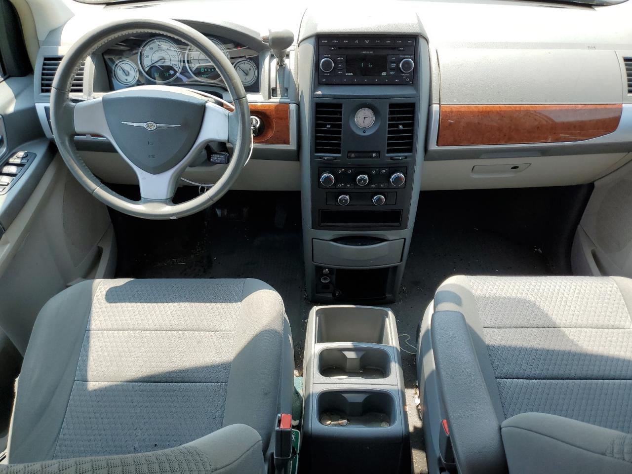 2A8HR54P98R782757 2008 Chrysler Town & Country Touring