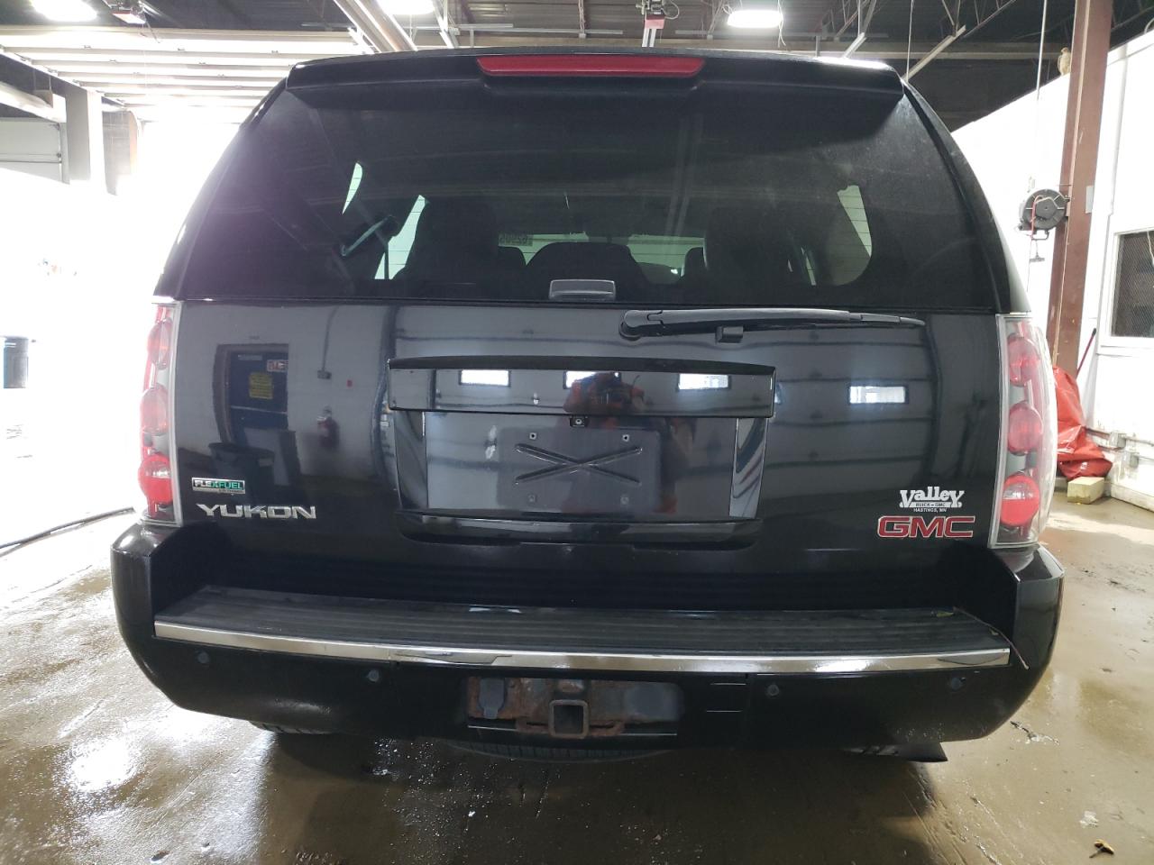 1GKS2EEF6CR250747 2012 GMC Yukon Denali