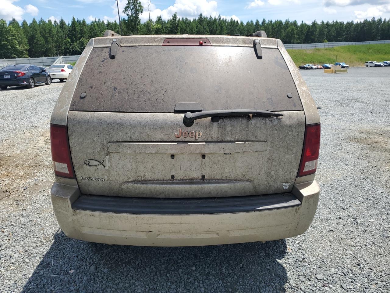 1J4PS4GK7AC155341 2010 Jeep Grand Cherokee Laredo