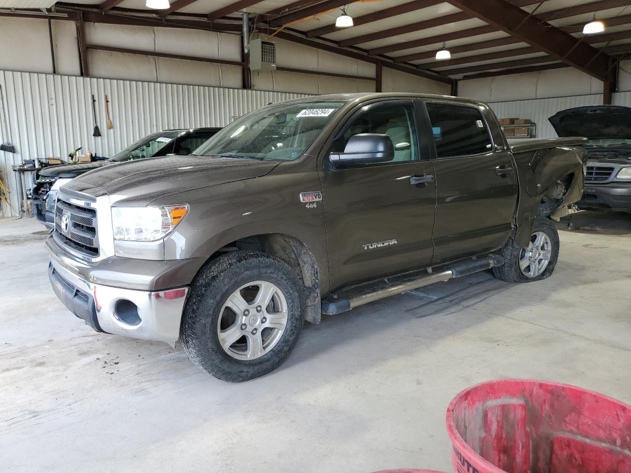 5TFDY5F12AX129759 2010 Toyota Tundra Crewmax Sr5