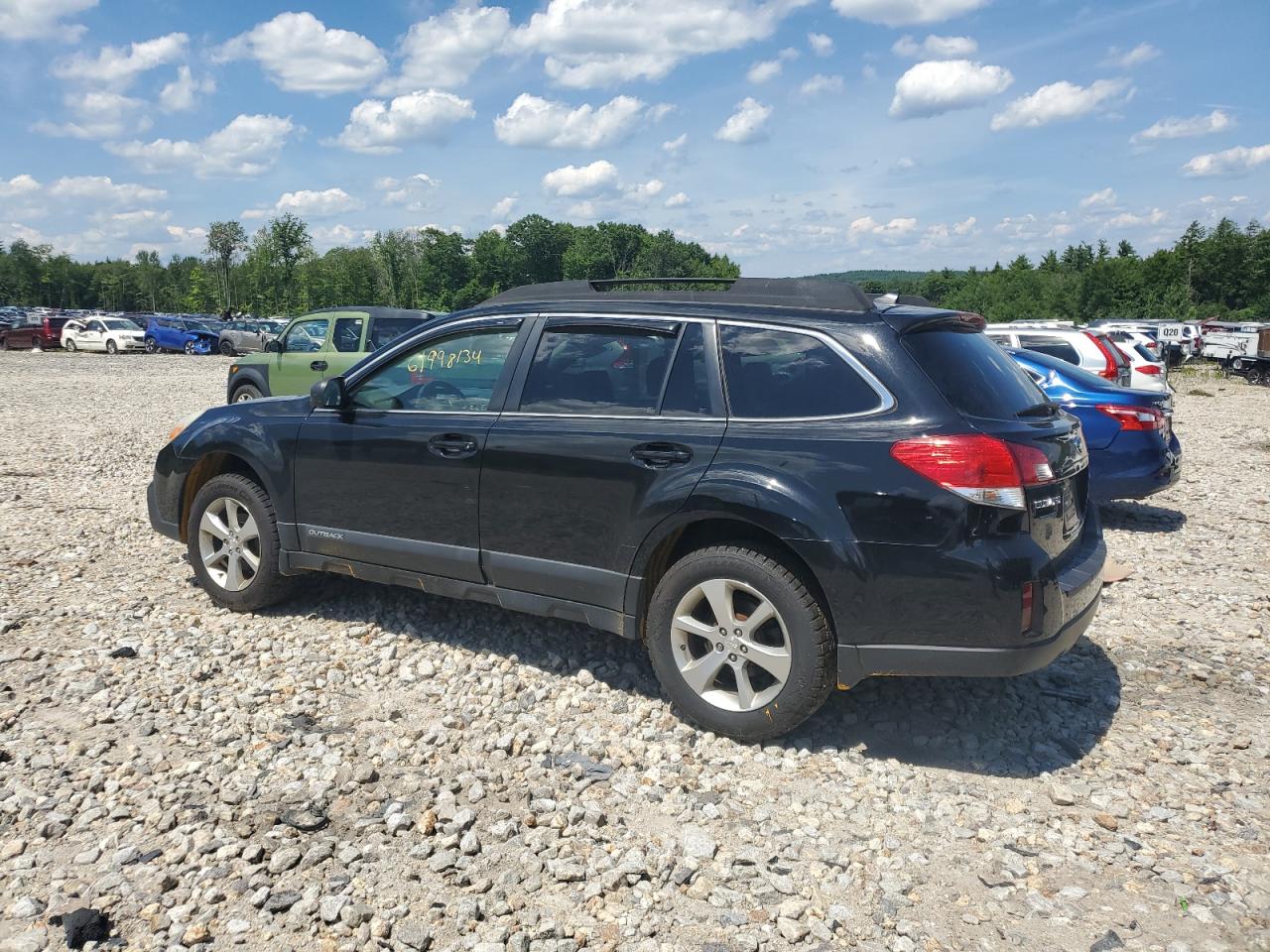 2013 Subaru Outback 2.5I Limited vin: 4S4BRBKC9D3285153