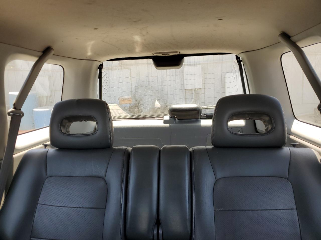 JHLRD1866WC063656 1998 Honda Cr-V Ex