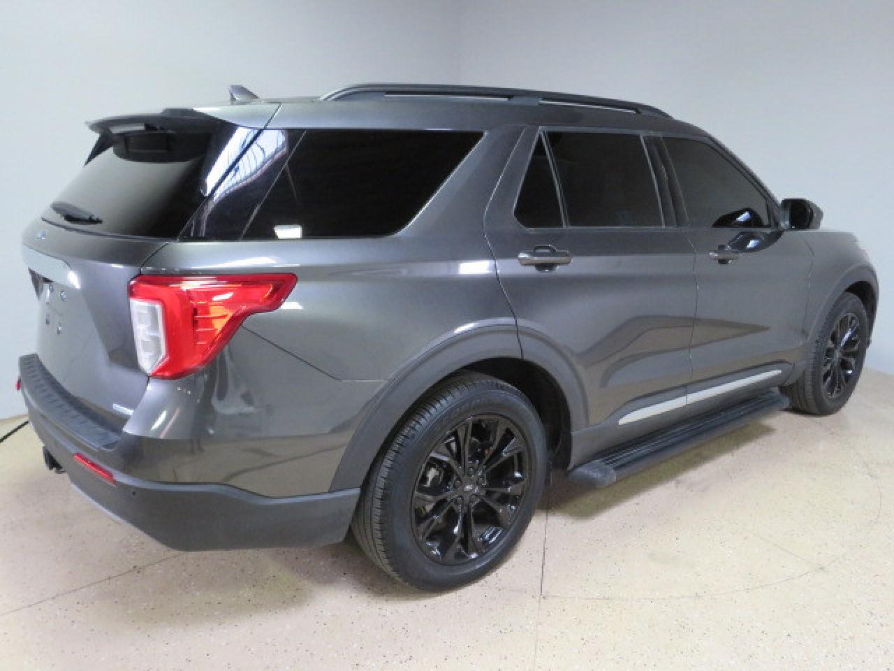 2020 Ford Explorer Xlt vin: 1FMSK7DH1LGB54140