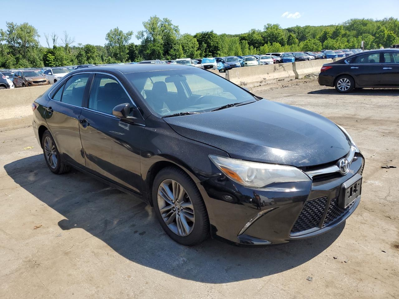 Lot #2731126454 2017 TOYOTA CAMRY LE