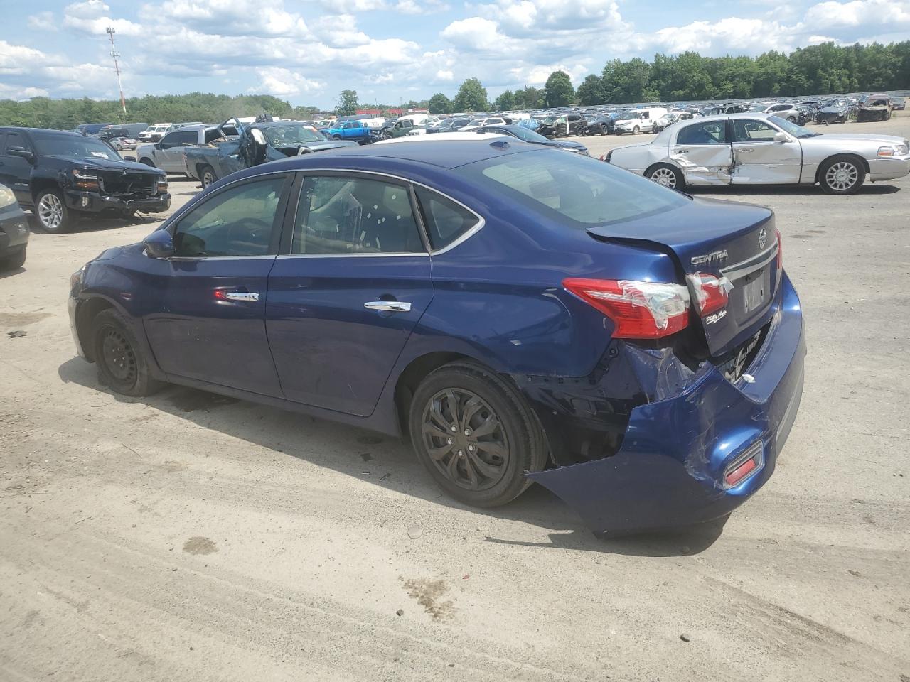 2017 Nissan Sentra S vin: 3N1AB7AP7HL645751