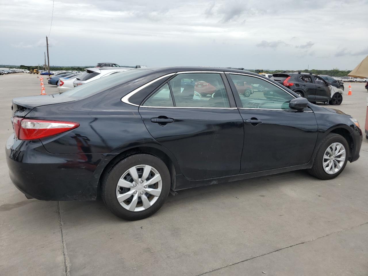 2017 Toyota Camry Le vin: 4T1BF1FK0HU794441