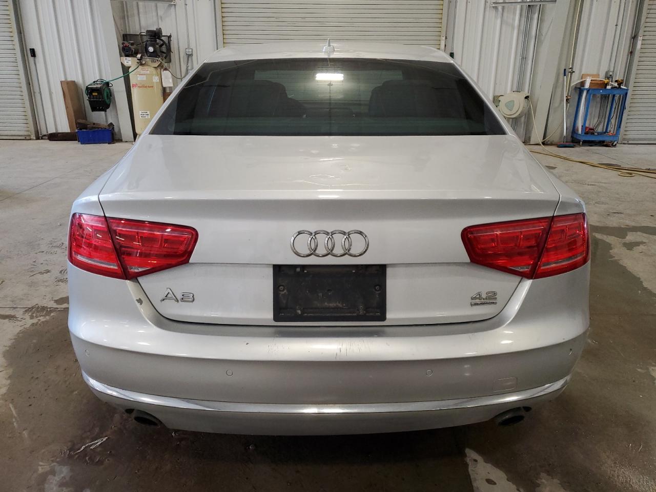 WAUAVAFD4CN015675 2012 Audi A8 Quattro