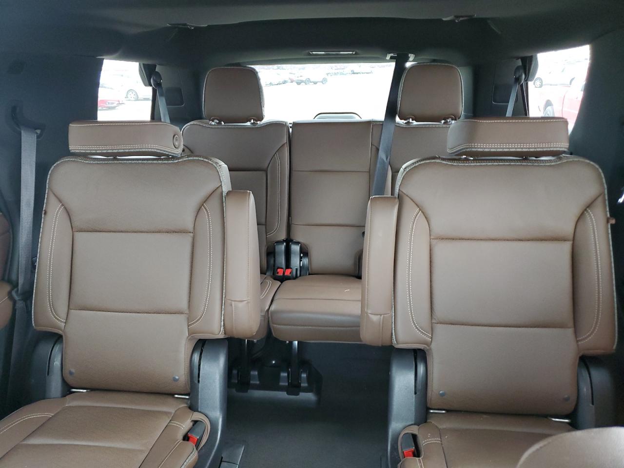 1GNSKTKL5NR210373 2022 Chevrolet Tahoe K1500 High Country