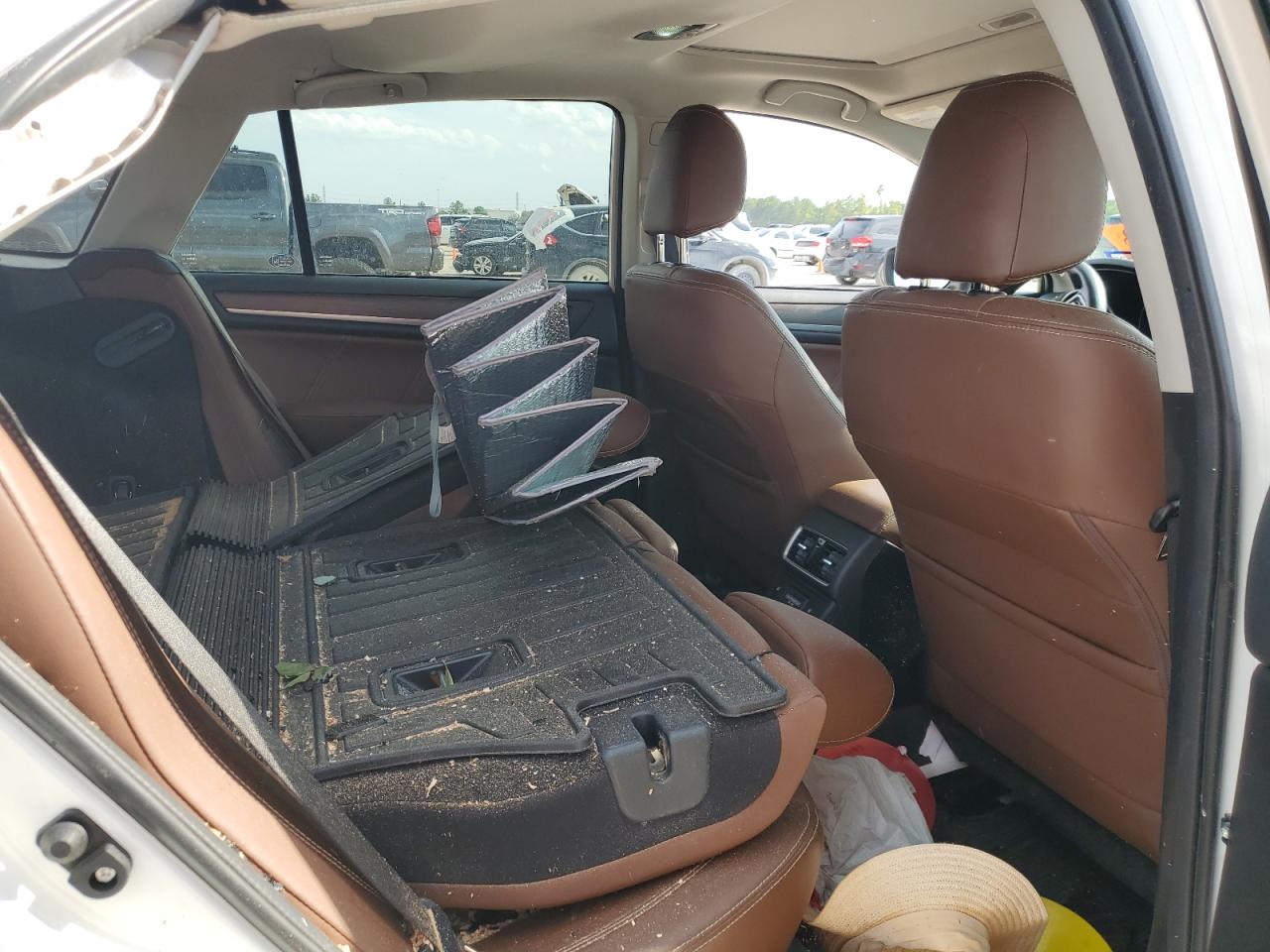 4S4BSETC3J3238023 2018 Subaru Outback Touring