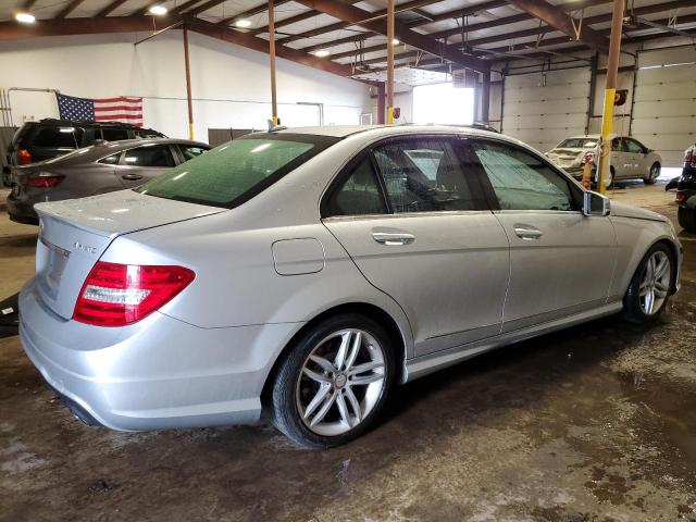 VIN WDDGF8AB4DR283604 2013 Mercedes-Benz C-Class, 3... no.3