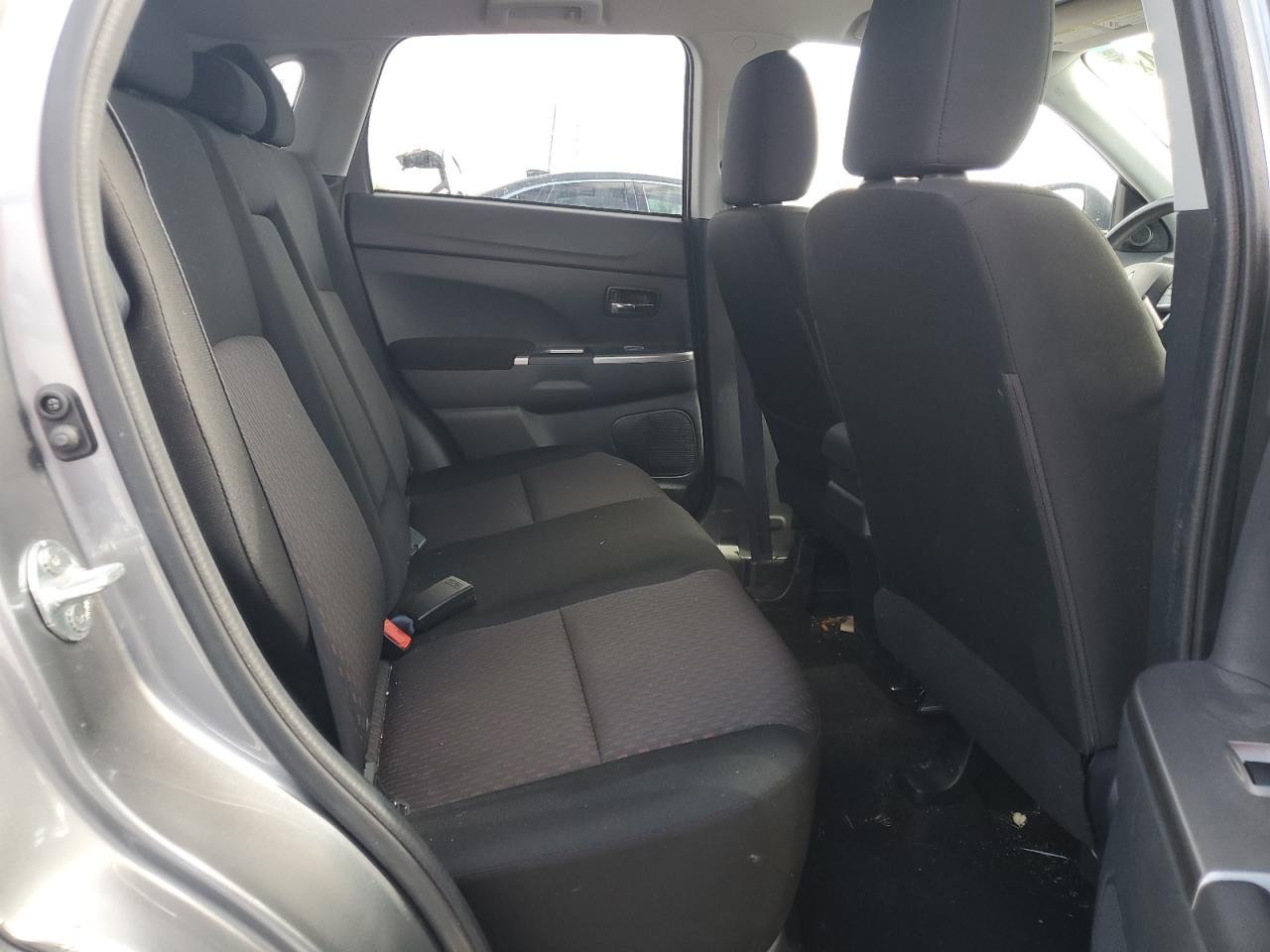 JA4AP3AU9KU021311 2019 Mitsubishi Outlander Sport Es