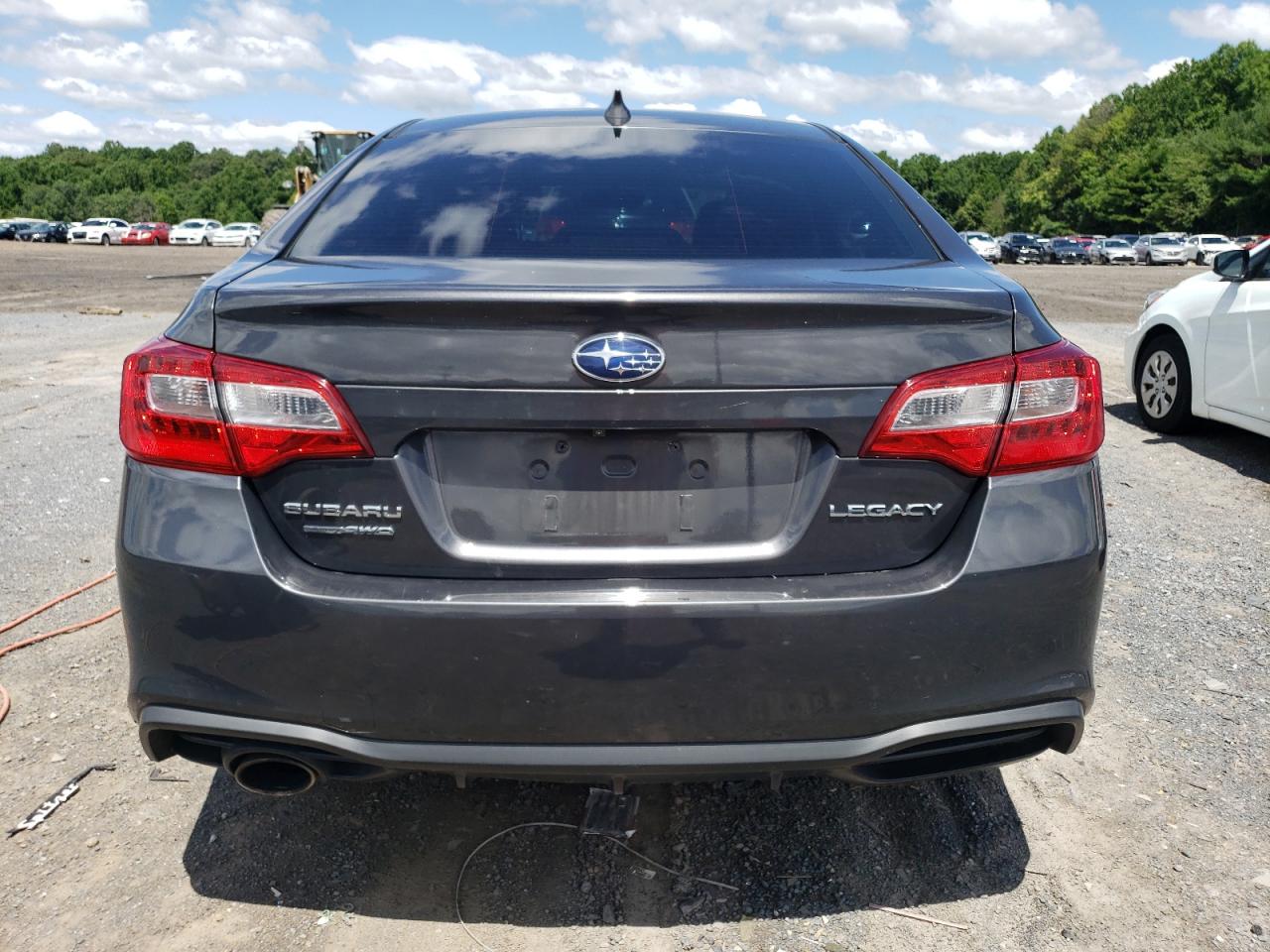 4S3BNAF67J3044881 2018 Subaru Legacy 2.5I Premium