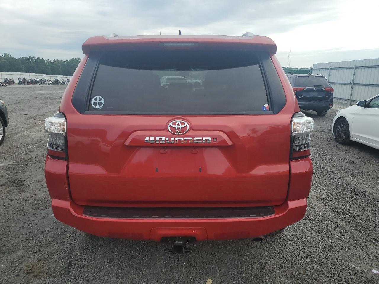 JTEBU5JR4E5182864 2014 Toyota 4Runner Sr5