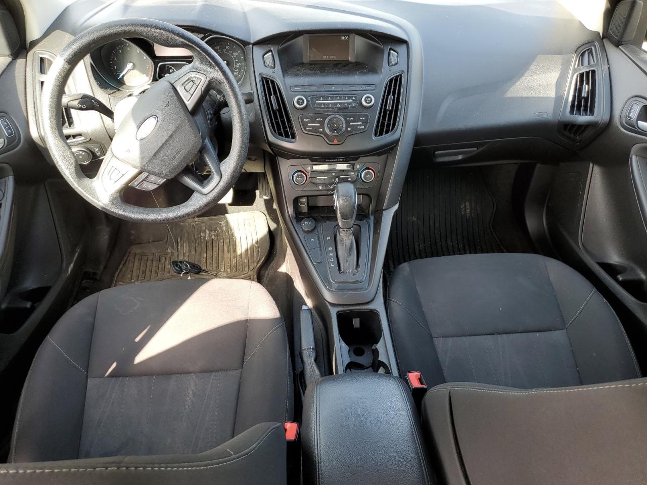 1FADP3FE3JL267804 2018 Ford Focus Se