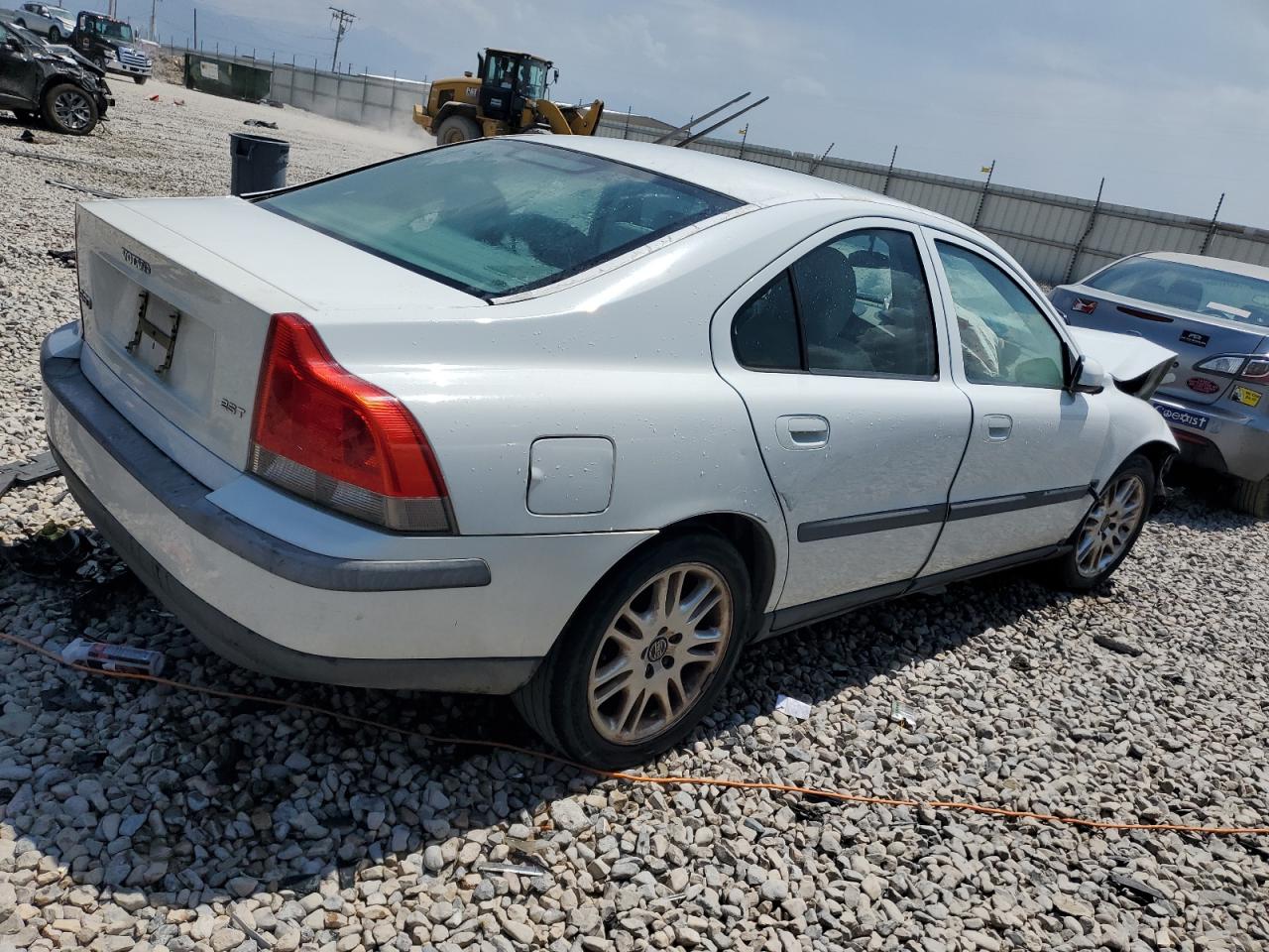 Lot #2936213902 2004 VOLVO S60 2.5T