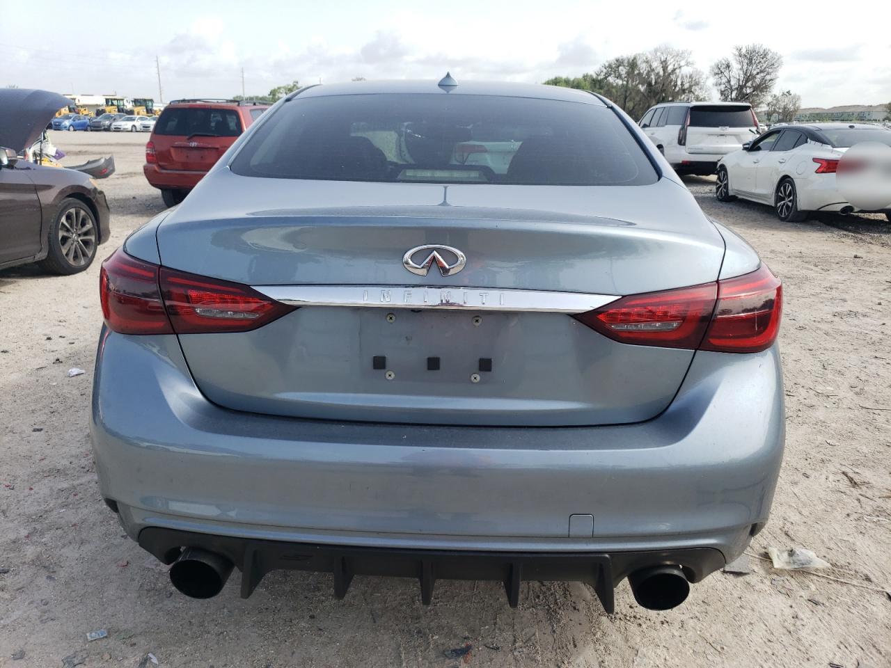 JN1EV7AP1JM357230 2018 Infiniti Q50 Luxe