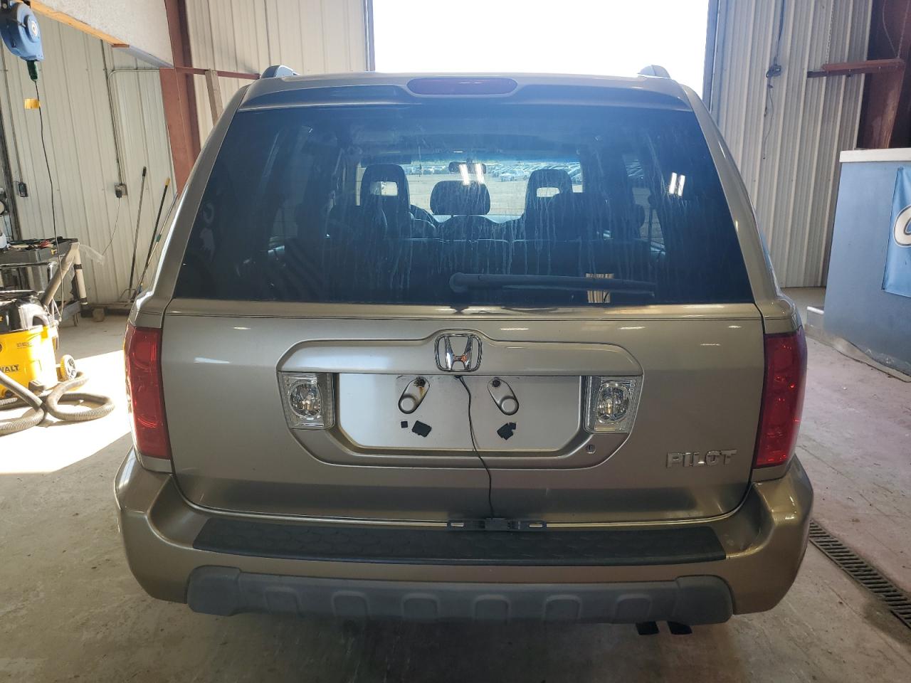 5FNYF18565B025534 2005 Honda Pilot Exl