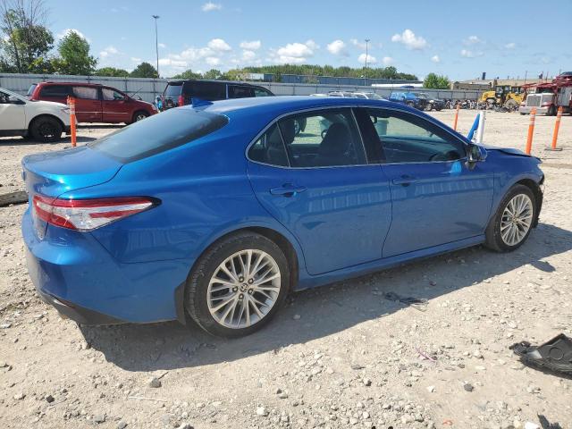 VIN 4T1F11BK6LU017146 2020 Toyota Camry, Xle no.3