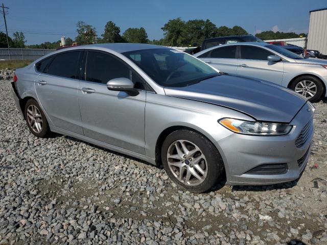 VIN 1FA6P0H77E5391364 2014 Ford Fusion, SE no.4