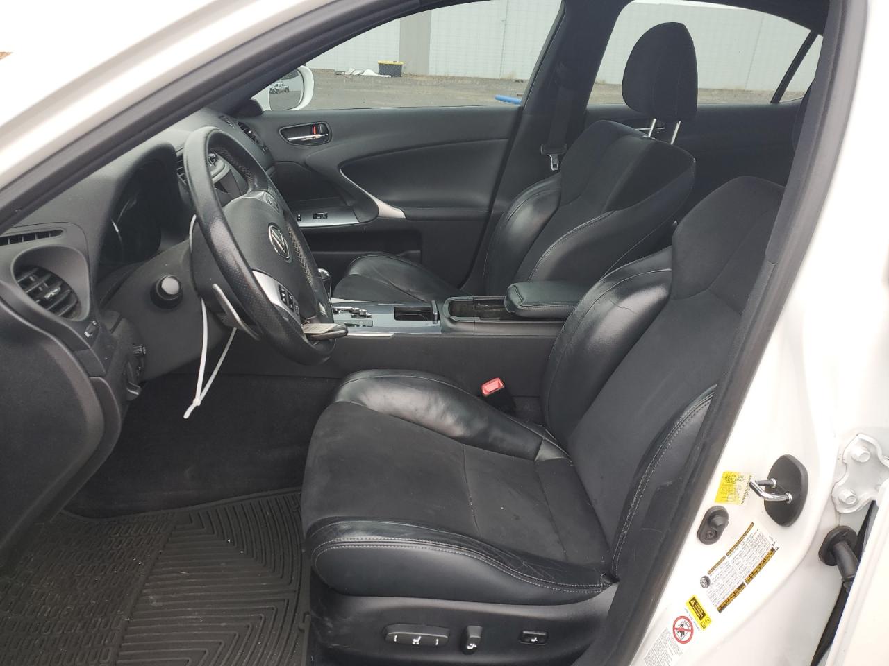 JTHBF5C2XB5151319 2011 Lexus Is 250