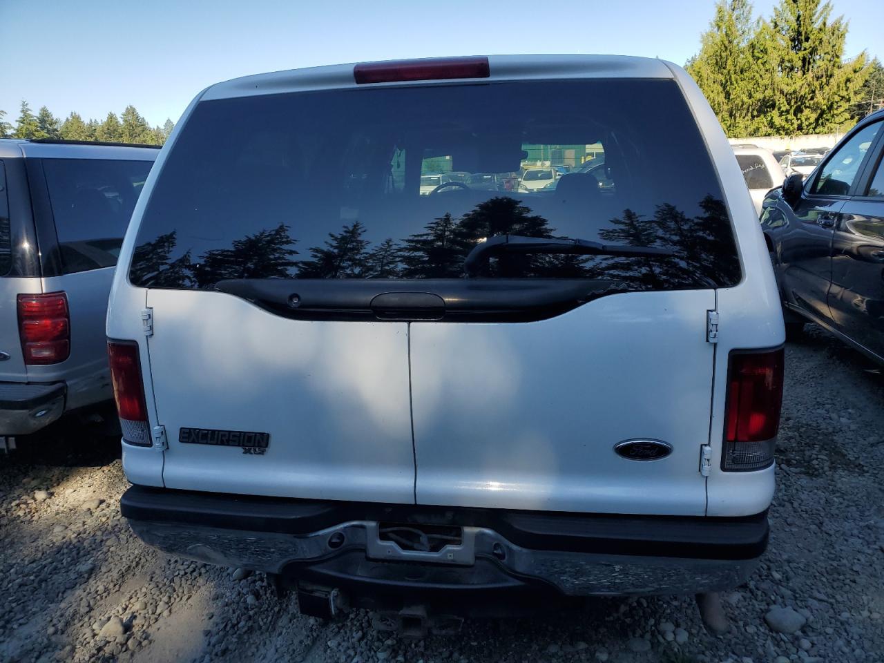 1FMNU40L82EA39173 2002 Ford Excursion Xlt