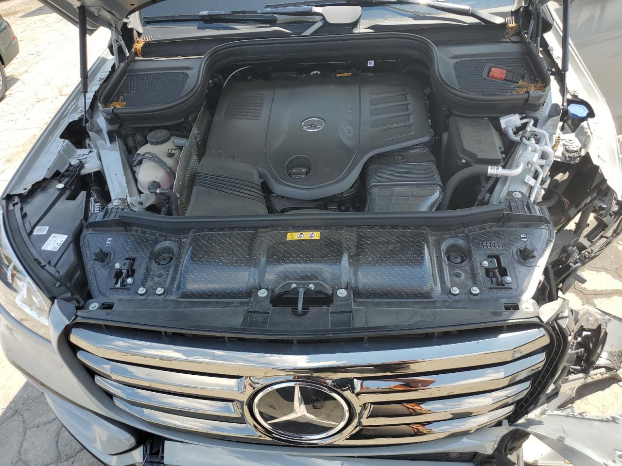 4JGFF5KE5RB077572 2024 Mercedes-Benz Gls 450 4Matic