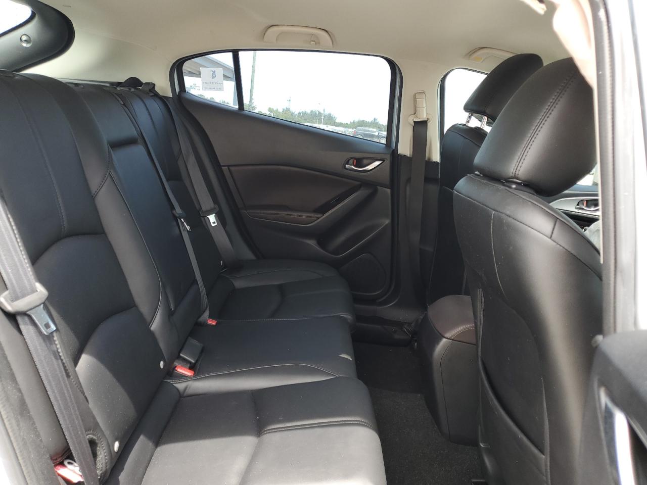 3MZBN1L39JM206435 2018 Mazda 3 Touring