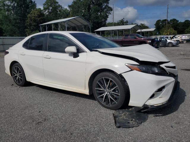 VIN 4T1G11AK7NU039147 2022 Toyota Camry, SE no.4