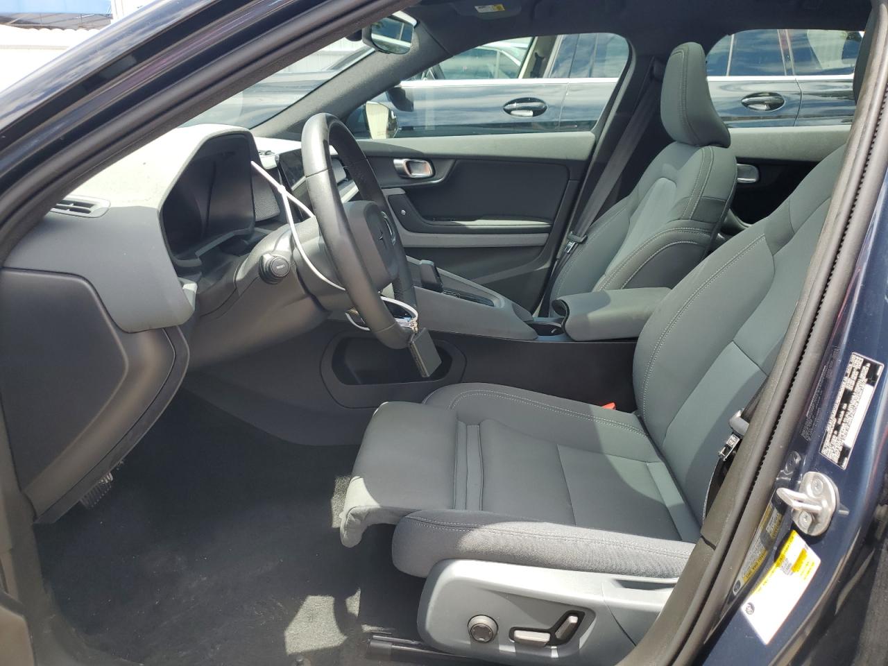 YSMED3KA5PL141497 2023 Polestar 2