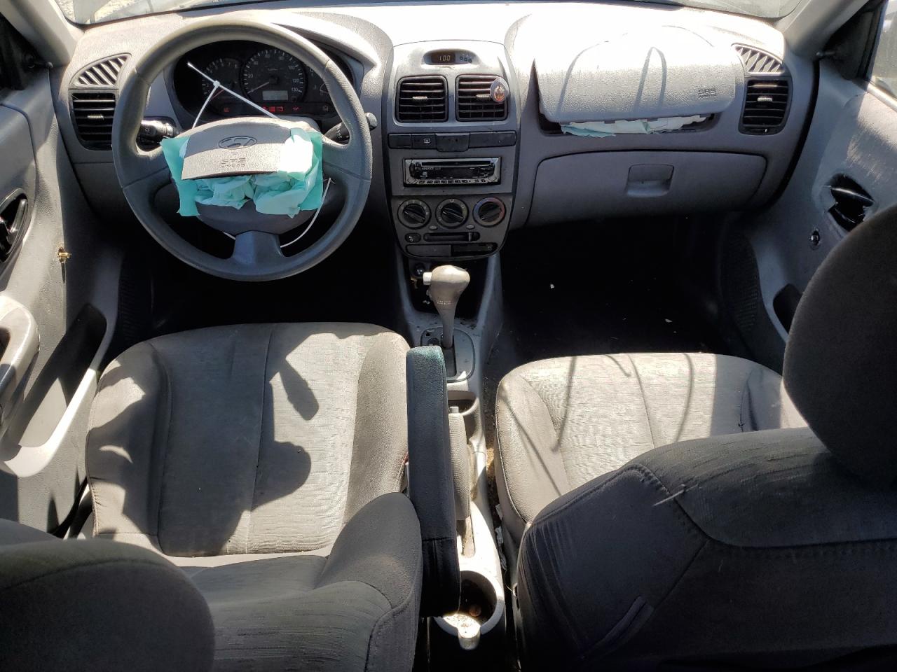 KMHCG45C35U672732 2005 Hyundai Accent Gl