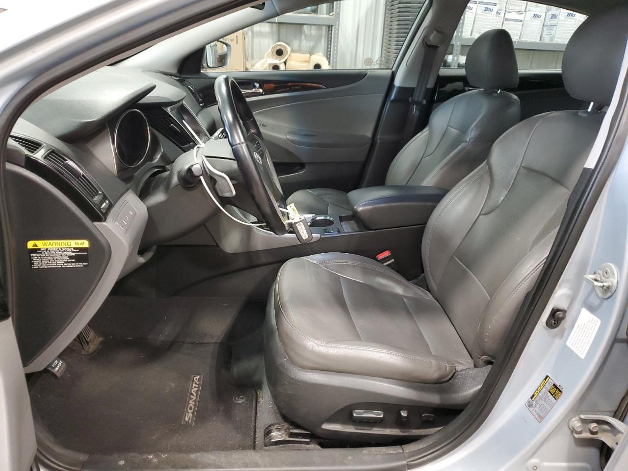 5NPEC4AB8EH831695 2014 Hyundai Sonata Se